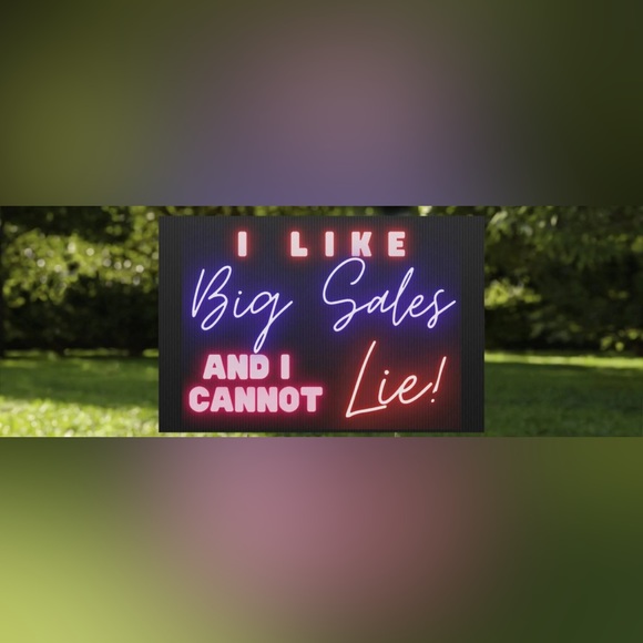 Meet your Posher, Courtney - Picture 4 of 4